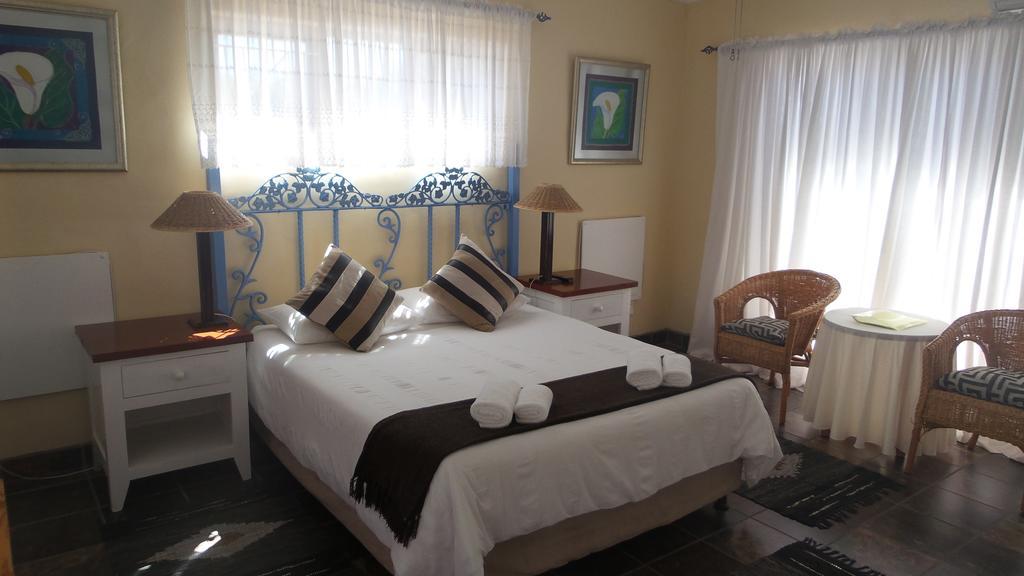 Sir Lambert'S Guesthouse Lambert's Bay Room photo