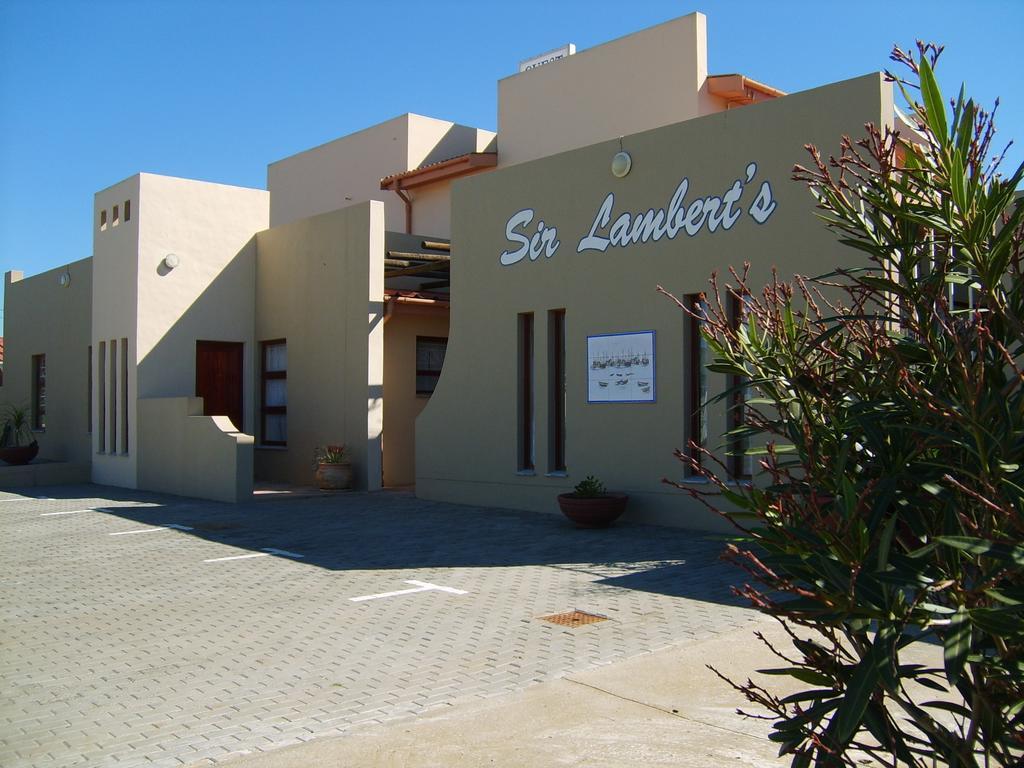 Sir Lambert'S Guesthouse Lambert's Bay Exterior photo