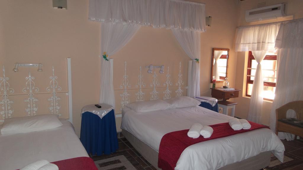 Sir Lambert'S Guesthouse Lambert's Bay Room photo